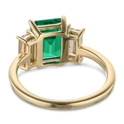 isla three stone engagement ring emerald green em yg webwhite 007