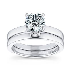 traditional solitaire engagement ring webwhite 005