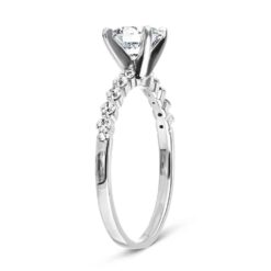 willow engagement ring webwhite 004 d1010946 0c3a 471f ae4f 3a7330163763